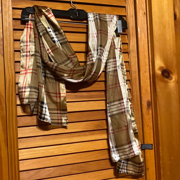 Nice design skarves - Picture 1 of 2